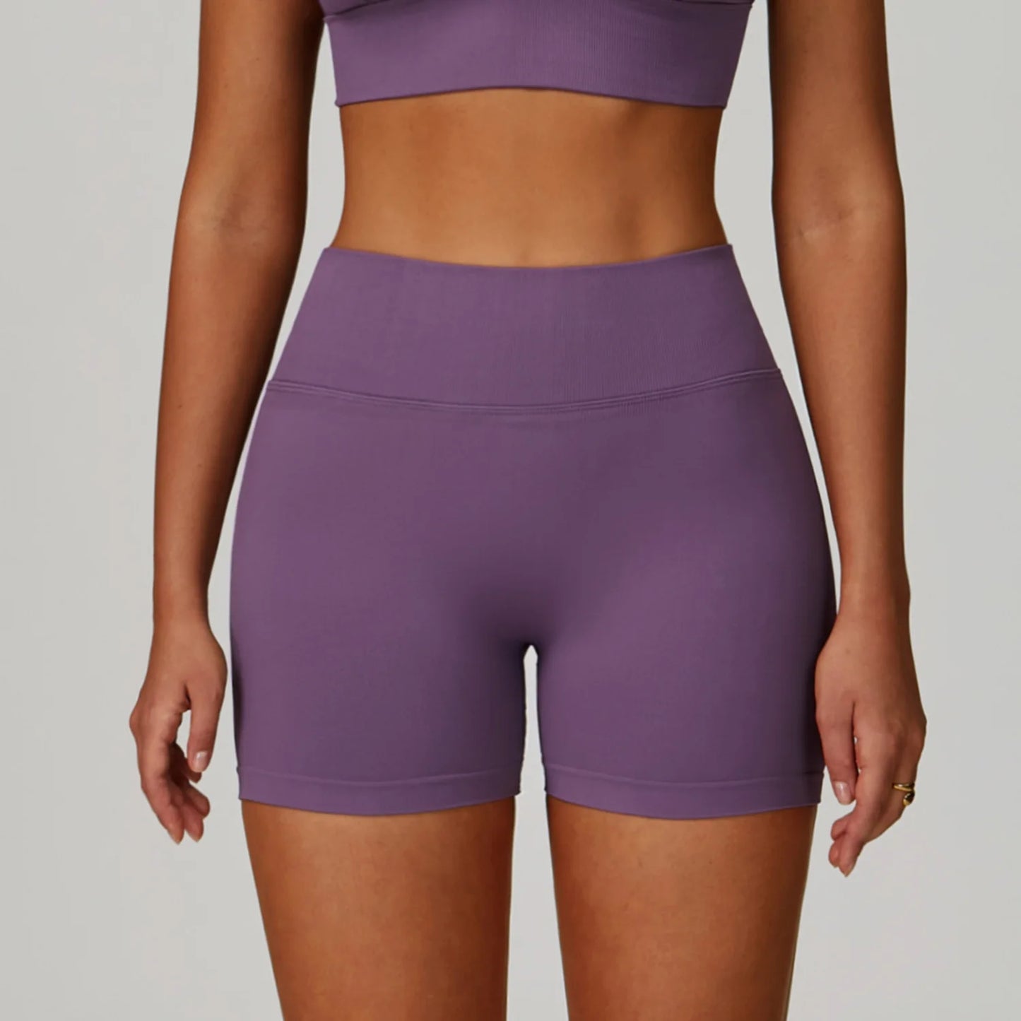 Seamless Yoga Shorts - Just Fit