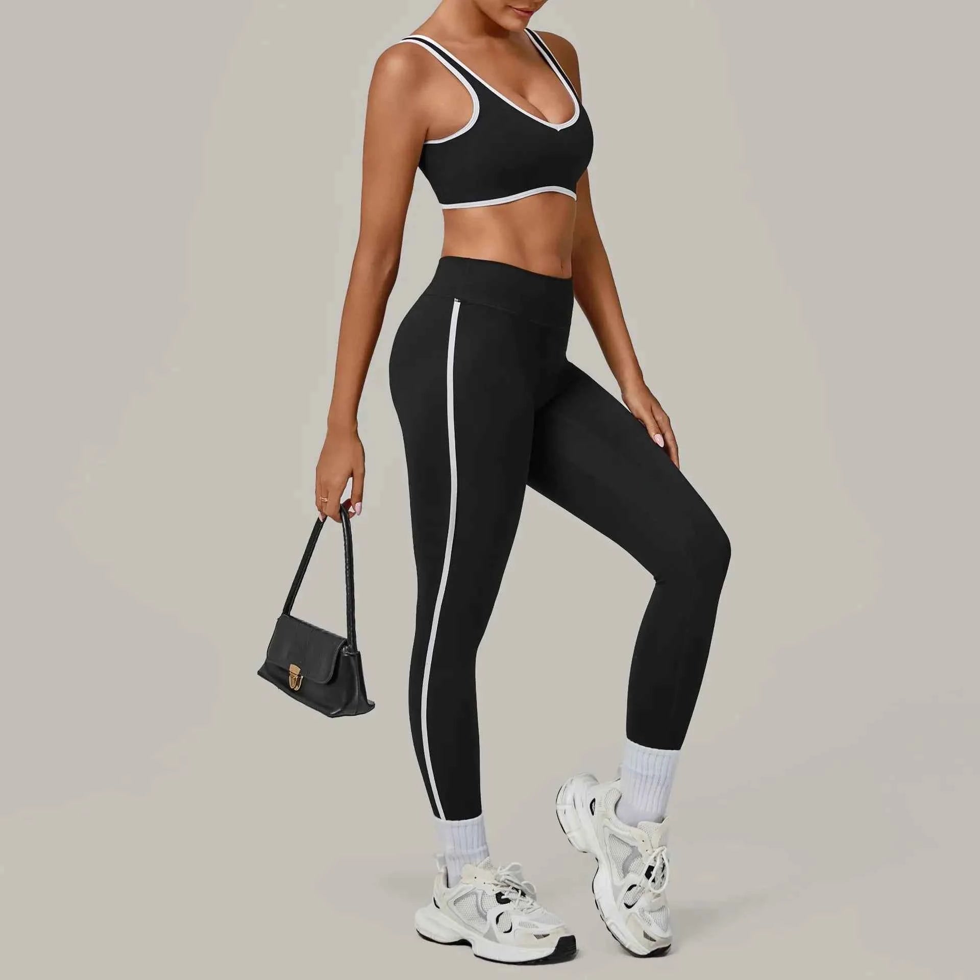 Women’s Sport Bra And Leggings
