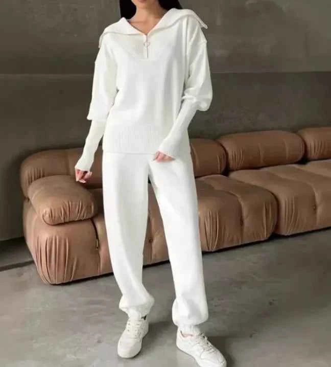 Women’s Sporty Track Suit Set