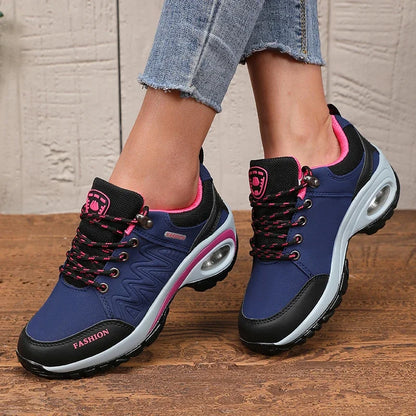 Women's Sports Shoes - Just Fit 