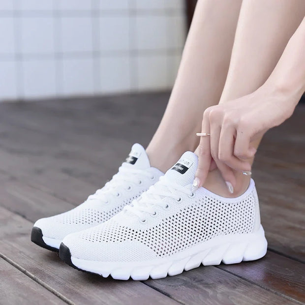 Women's Sports Shoes 2025