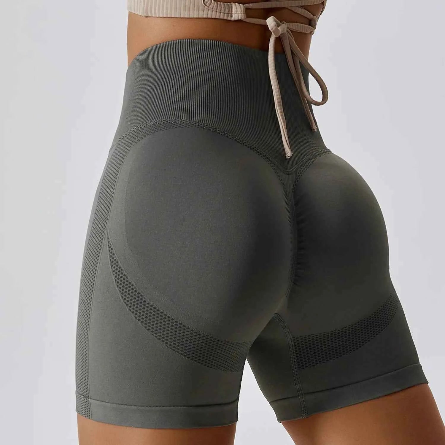 Woman’s Seamless Shorts High Waist